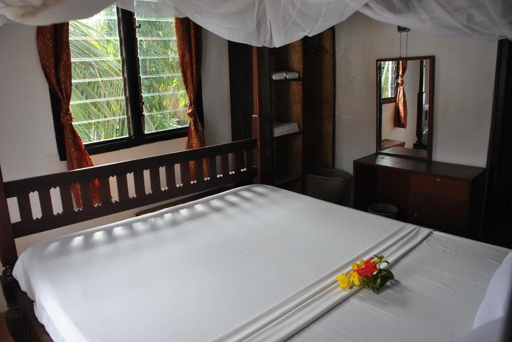 Shella White House Bed & Breakfast Lamu Bagian luar foto